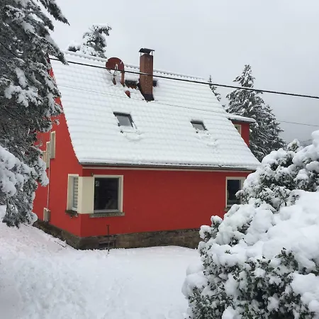 Feriehus Waldhufenhaus In Schoena *